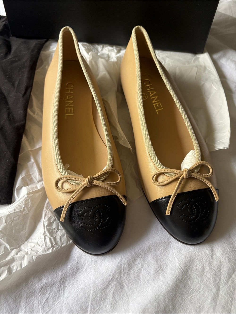 CHANEL Beige and Black Cap-Toe Leather Ballet Flats - Picture 2 of 5
